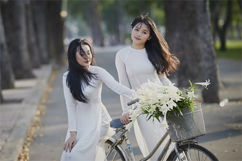 温柔女boss网名