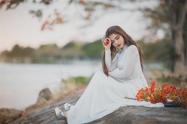 爱情背叛伤感的句子83句