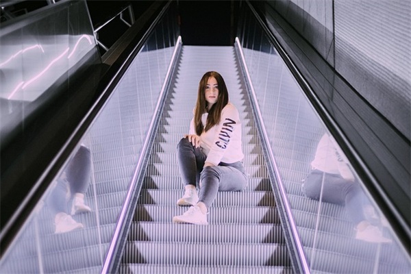让人难过的伤感网名大全简短(164个)