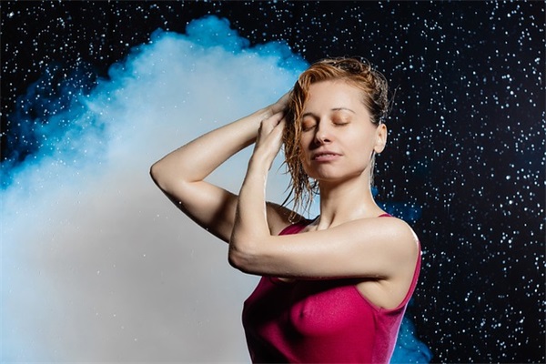 描写嘴巴的优美句子有哪些 关于描写嘴巴的句子