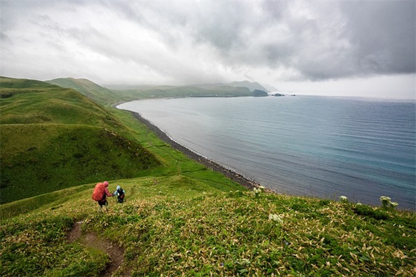 对付小人的句子 送给背后捅刀人的话精选